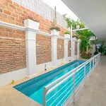 El Cactus Luxury Apartments In Historic Center